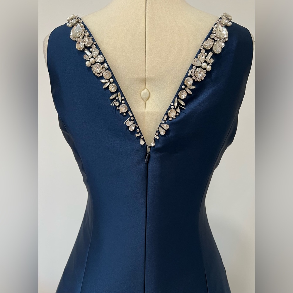 Carolina Herrera Embellished A-Line Gown - Picture 10 of 15